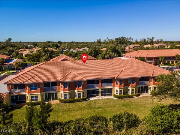 $1,700 | 15989 Mandolin Bay Drive, Unit 204, Fort Myers, FL 33908