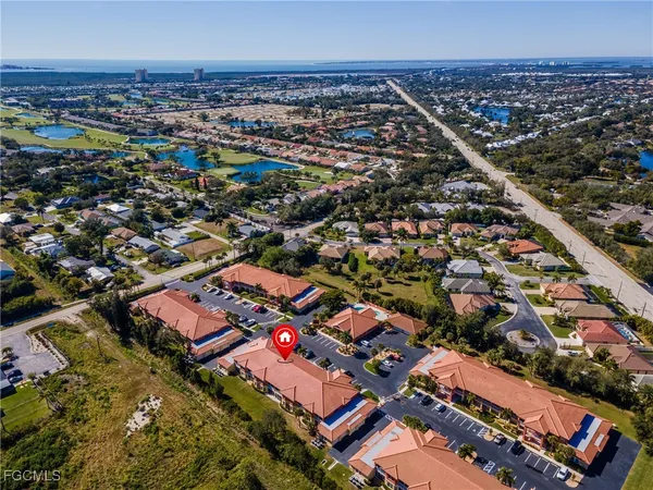 $1,700 | 15989 Mandolin Bay Drive, Unit 204, Fort Myers, FL 33908