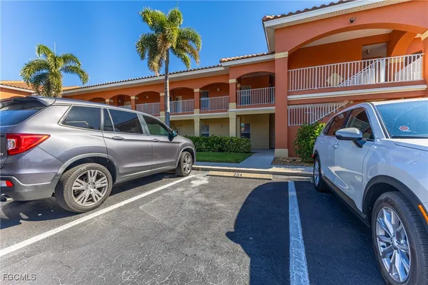 $1,700 | 15989 Mandolin Bay Drive, Unit 204, Fort Myers, FL 33908