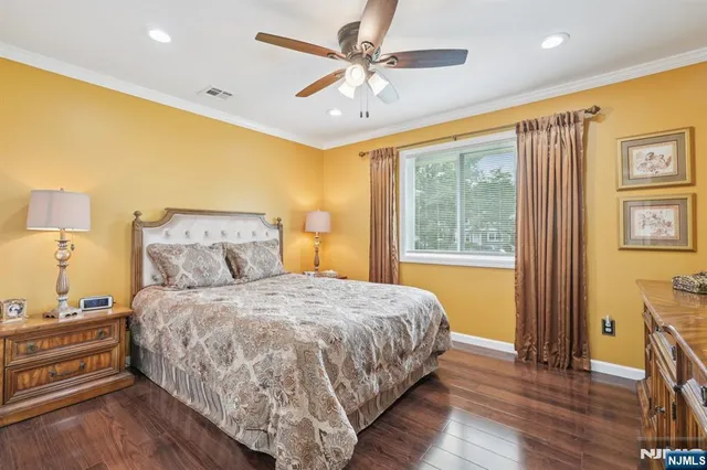 $575,000 | 20 Leonard Terrace, Wayne, NJ 07470