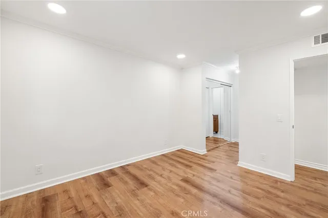 $545,000 | 1346 East Hillcrest Drive, Unit 49, Thousand Oaks, CA 91362