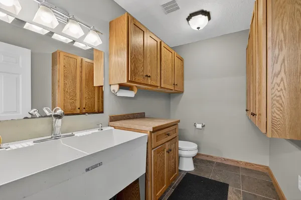 $975,000 | 15494 Camp Winona Trail, Faribault, MN 55021