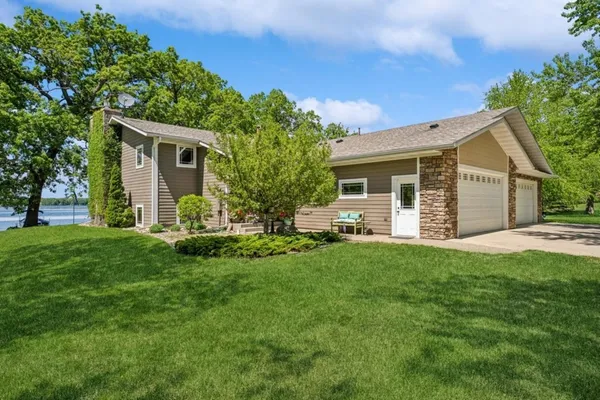 $975,000 | 15494 Camp Winona Trail, Faribault, MN 55021