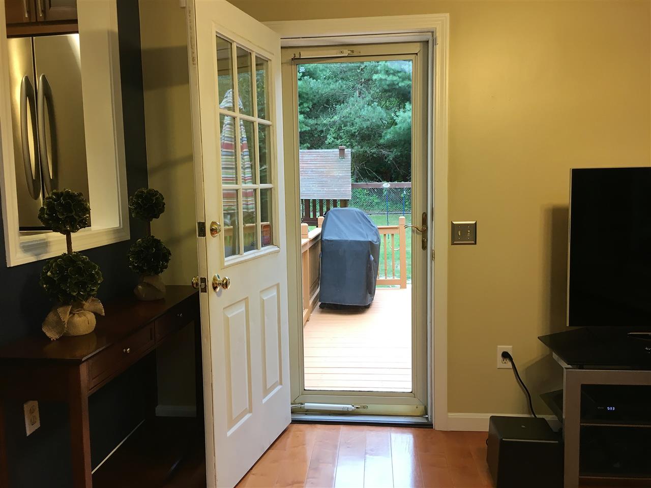 295 Cross Road Pembroke, NH 03275 - Photo 14 of 36