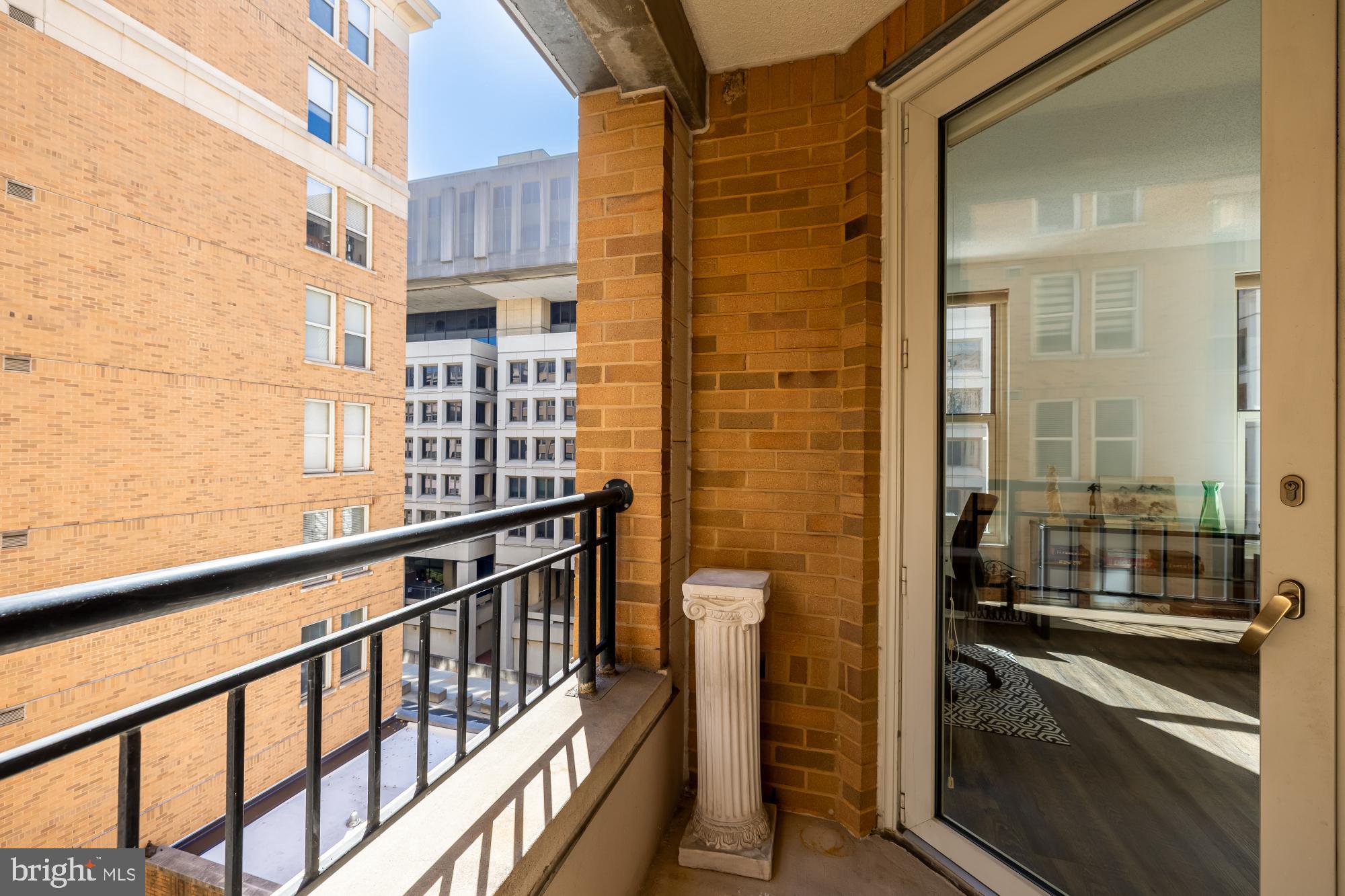 915 E Street Northwest, Unit 815 Washington, DC 20004 - Photo 20 of 26 Urban balcony with city views.