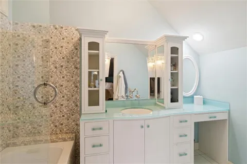 $2,200,000 | 2102 Chablis Court, Gibsonia, PA 15044