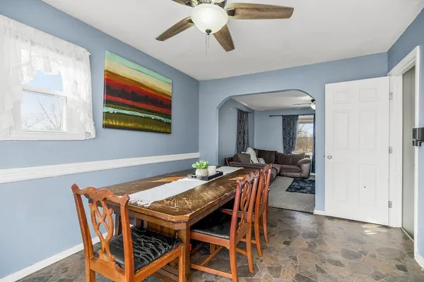 $300,000 | 24723 South Old Drum Road, Garden City, MO 64747