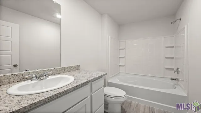 $231,900 | 35531 Forest Manor Avenue, Denham Springs, LA 70706