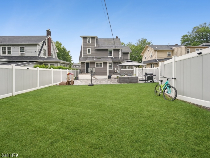 653 Hamilton Road South Orange, NJ 07079 - Photo 41 of 48
