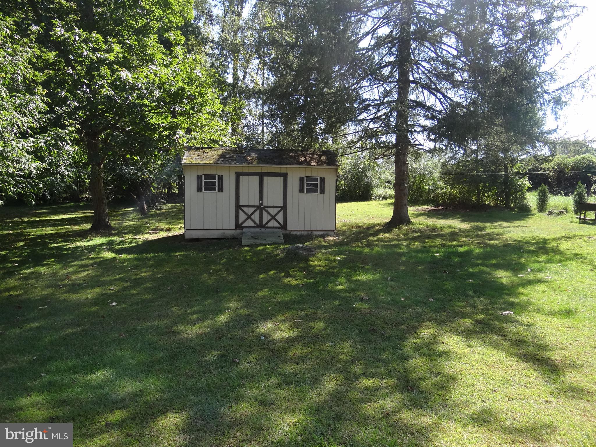 34 New Road Elverson, PA 19520 - Photo 5 of 22 Shed