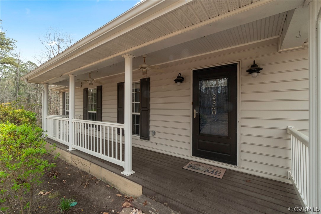 2558 Cabin Point Road Spring Grove, VA 23881 - Photo 3 of 40 Gallery Image 3