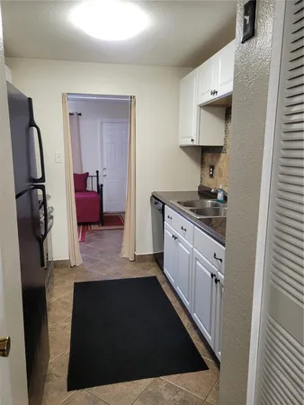 $90,000 | 10038 62nd Avenue North, Unit 11, St. Petersburg, FL 33708