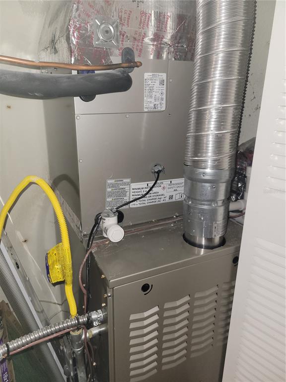 10038 62nd Avenue North, Unit 11 St. Petersburg, FL 33708 - Photo 24 of 43 a close view of tap