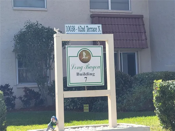 $90,000 | 10038 62nd Avenue North, Unit 11, St. Petersburg, FL 33708