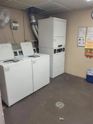 $110,000 | 10038 62nd Avenue North, Unit 11, St. Petersburg, FL 33708