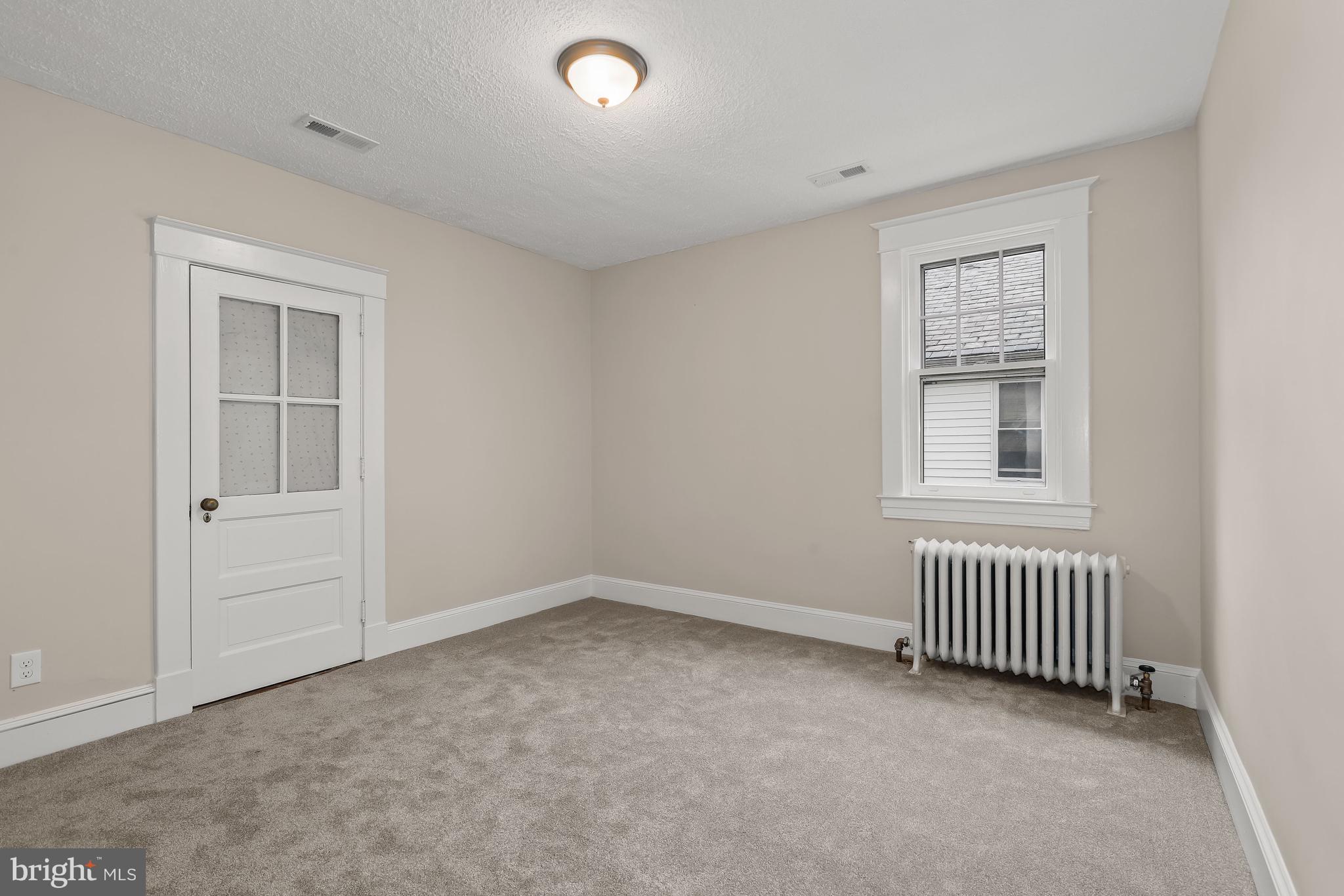 116 Mallow Hill Road Baltimore, MD 21229 - Photo 26 of 37 Bedroom