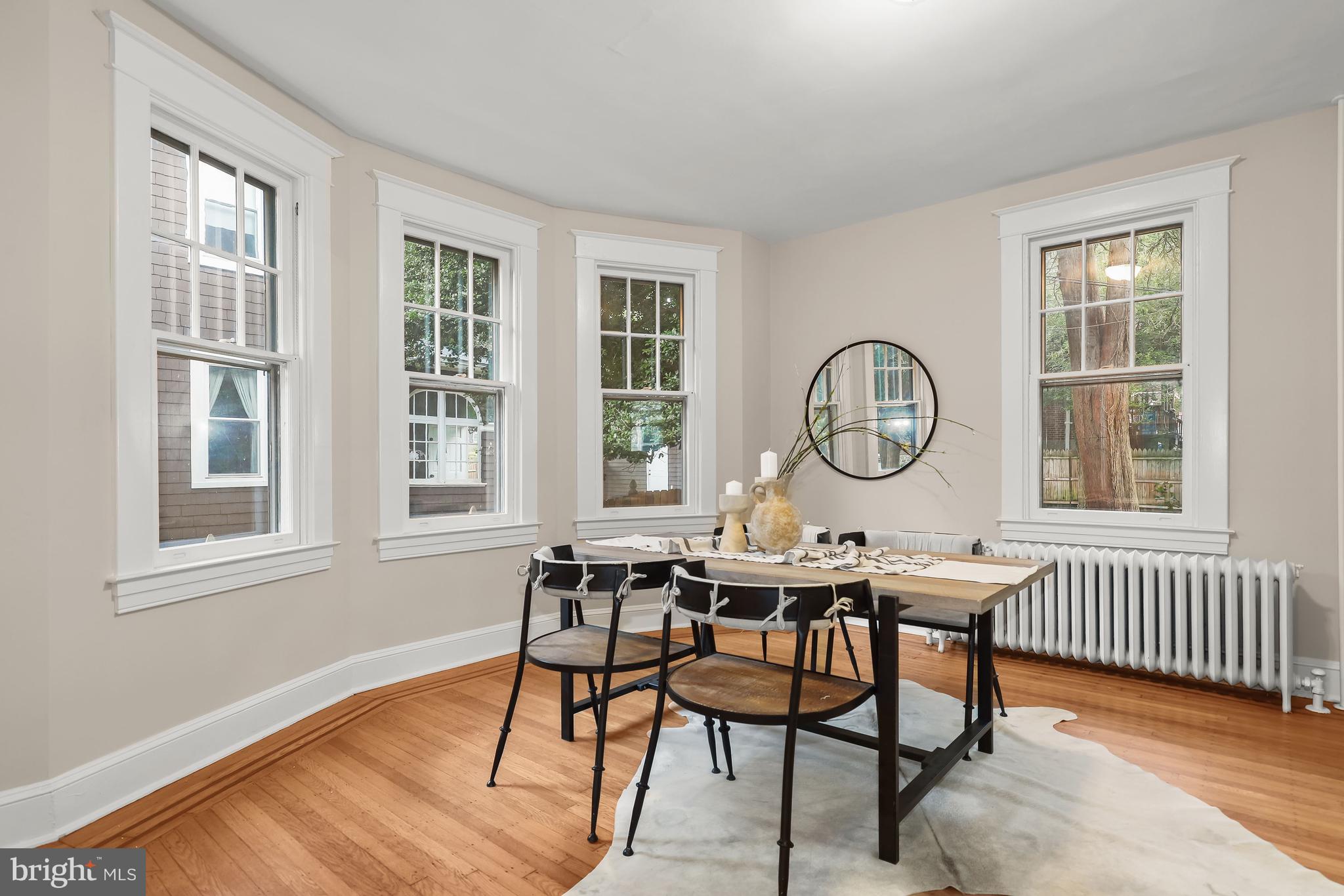 116 Mallow Hill Road Baltimore, MD 21229 - Photo 10 of 37 Dining Room