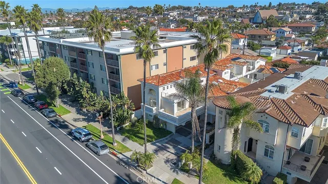 $6,680 | 1206 South Catalina Avenue, Unit A, Redondo Beach, CA 90277
