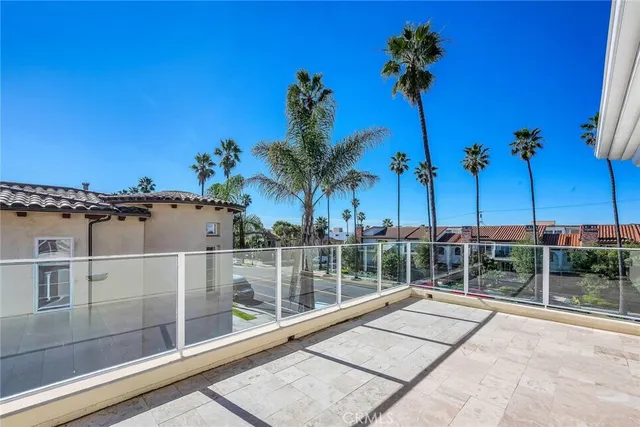 $6,680 | 1206 South Catalina Avenue, Unit A, Redondo Beach, CA 90277