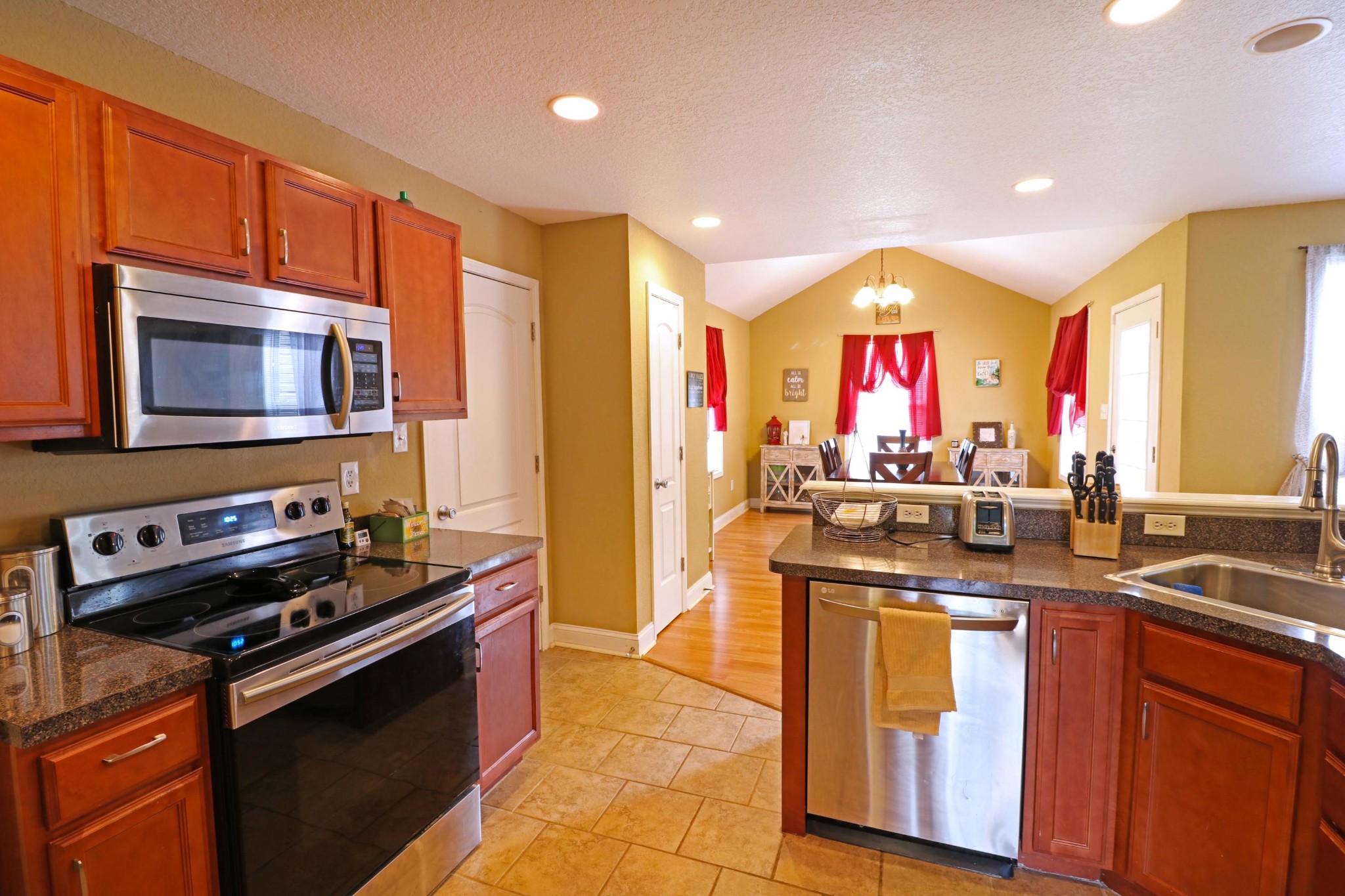 7116 Adams Road Powell, TN 37849 - Photo 19 of 33 Gallery Image 19
