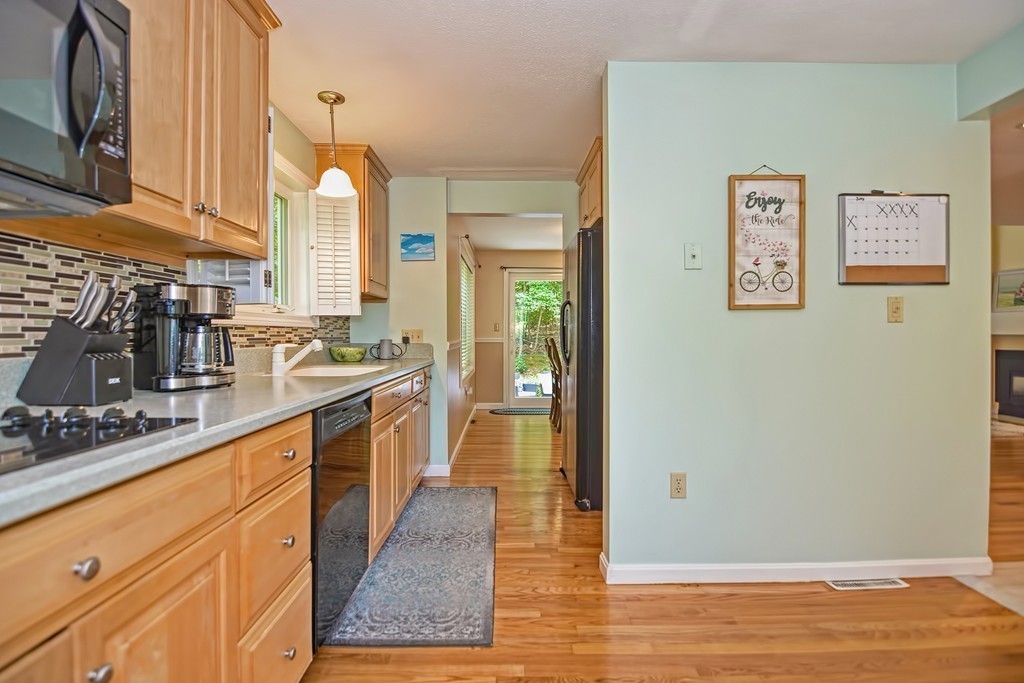 106 Stone Ridge Road, Unit 106 Franklin, MA 02038 - Photo 15 of 39 Gallery Image 15