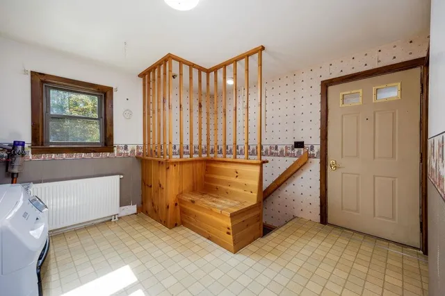 $998,000 | 262 Dartmouth College Highway, Lebanon, NH 03766