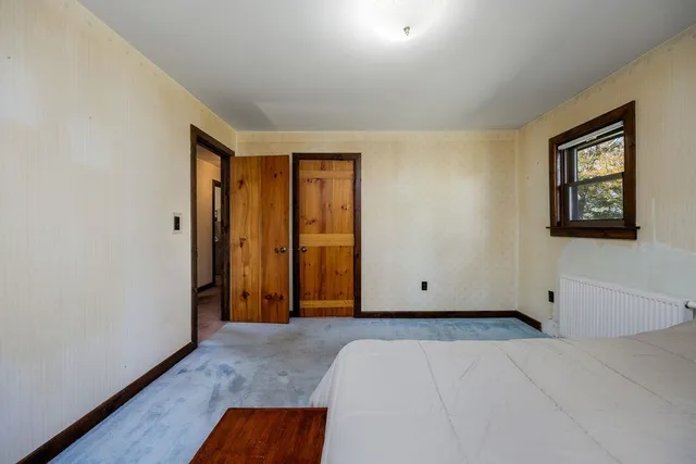 $998,000 | 262 Dartmouth College Highway, Lebanon, NH 03766