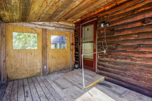 $998,000 | 262 Dartmouth College Highway, Lebanon, NH 03766