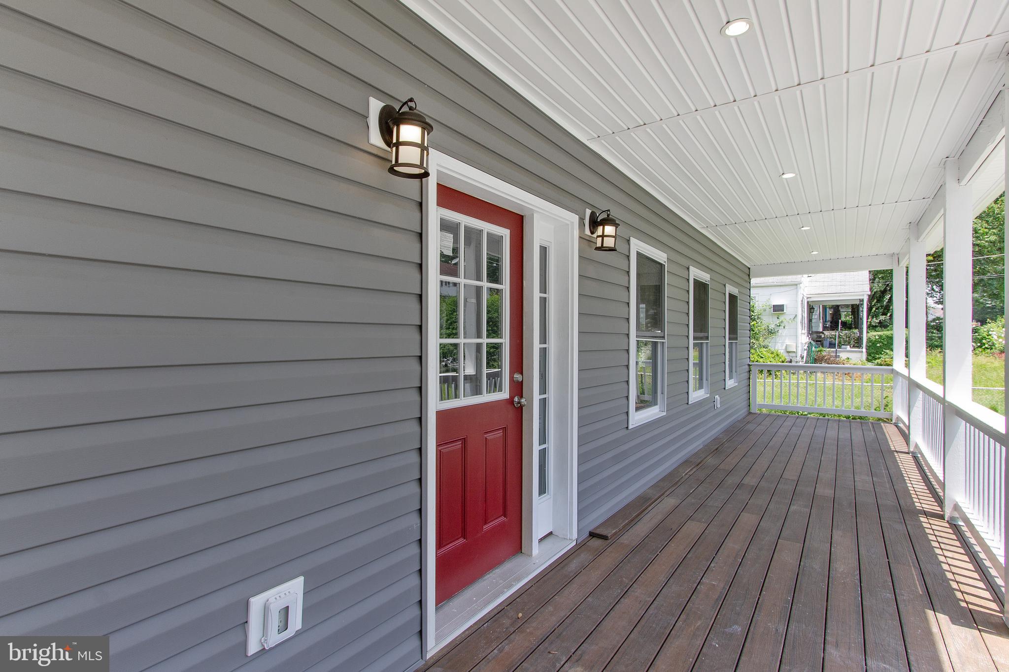 404 East Melbourne Avenue Silver Spring, MD 20901 - Photo 6 of 30 Front Patio, perfect for any occasion