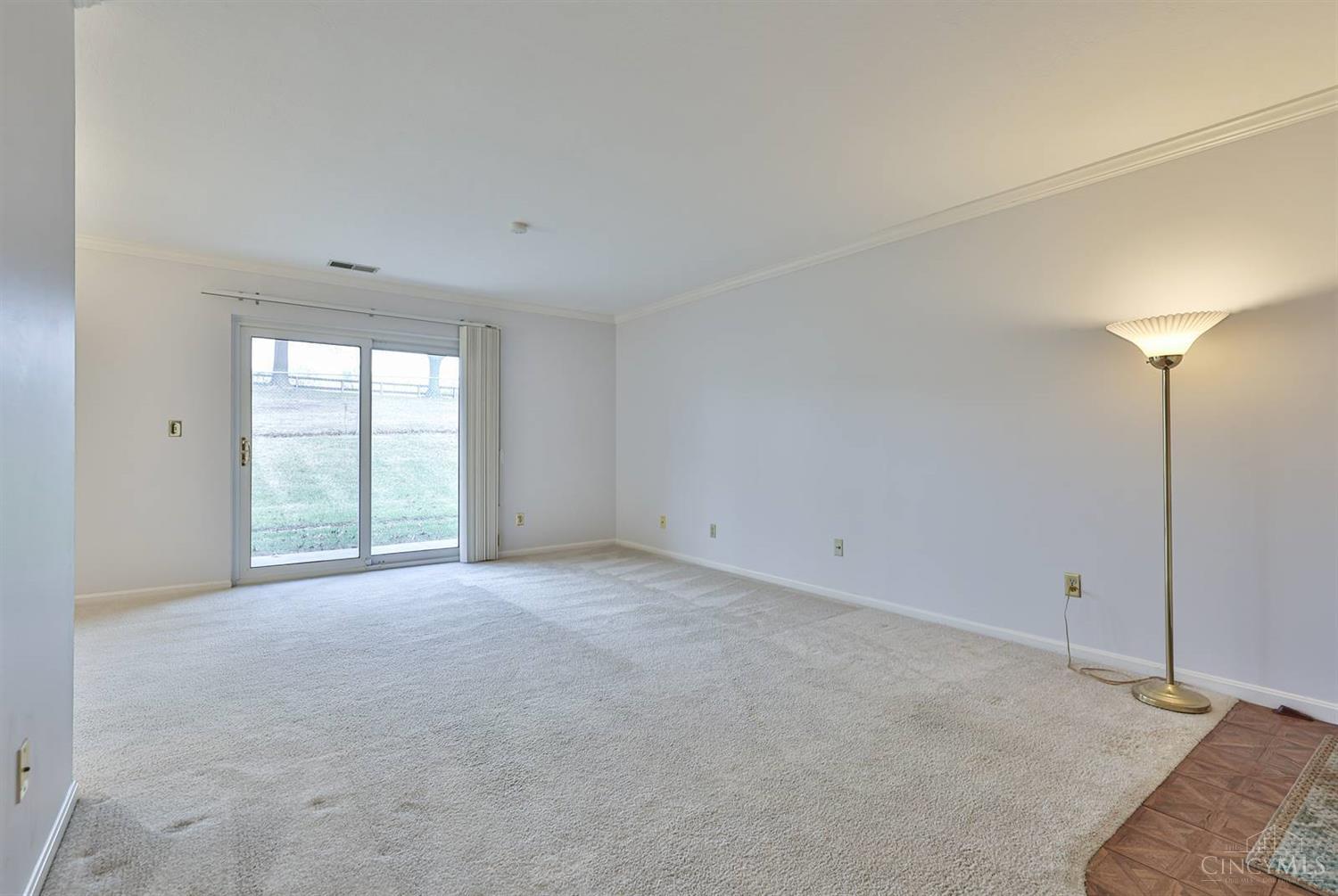 5654 Bridgetown Road, Unit 25 Cincinnati, OH 45248 - Photo 6 of 35 Gallery Image 6