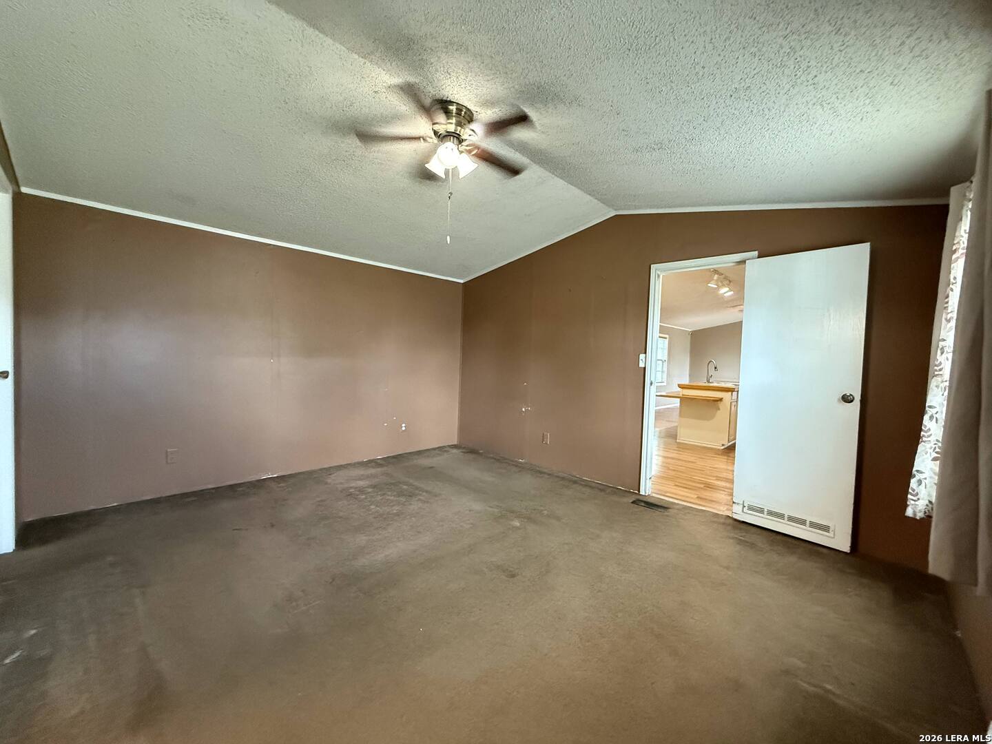 723 Kayroe Road Adkins, TX 78101 - Photo 14 of 43