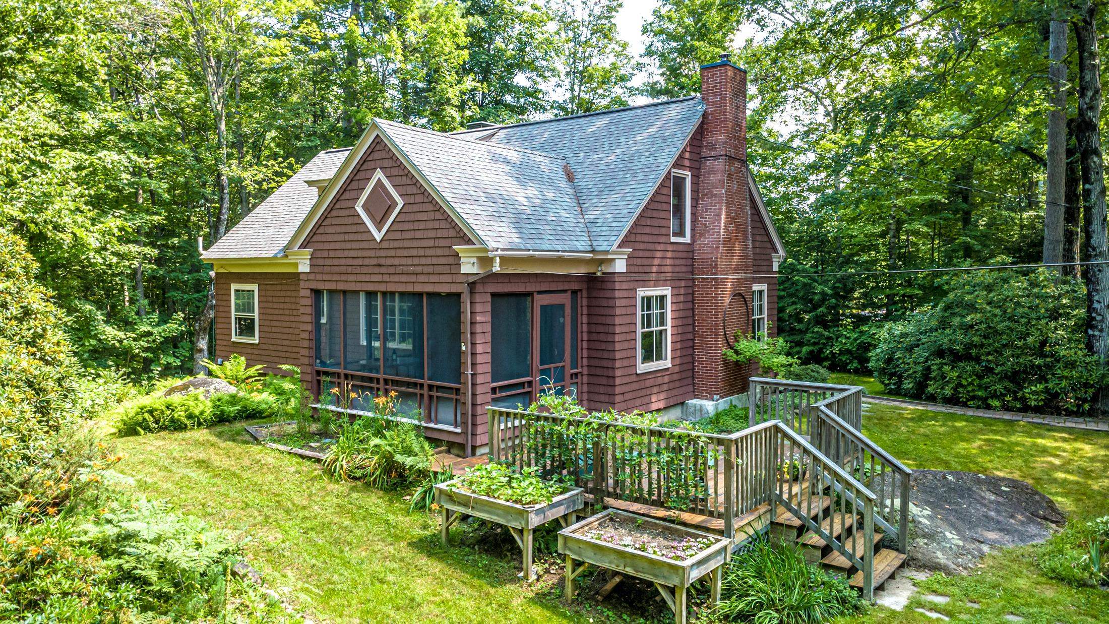 44 Neighbors Row Conway, NH 03860 - Photo 1 of 54