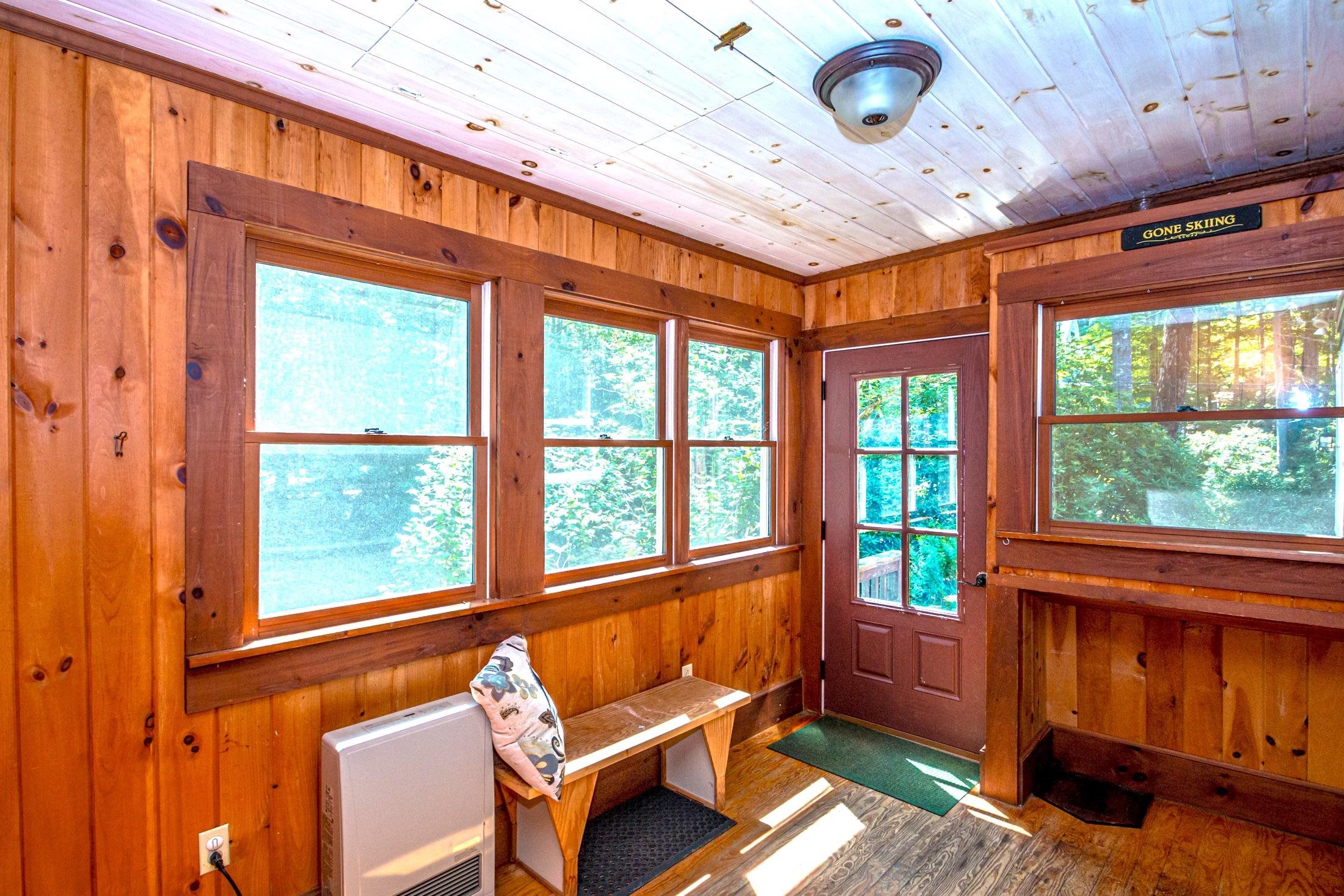 44 Neighbors Row Conway, NH 03860 - Photo 33 of 54