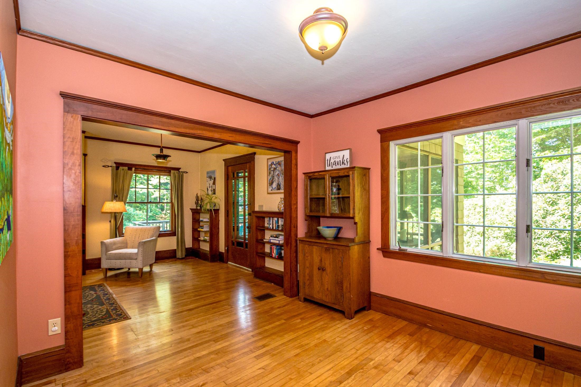 44 Neighbors Row Conway, NH 03860 - Photo 5 of 54