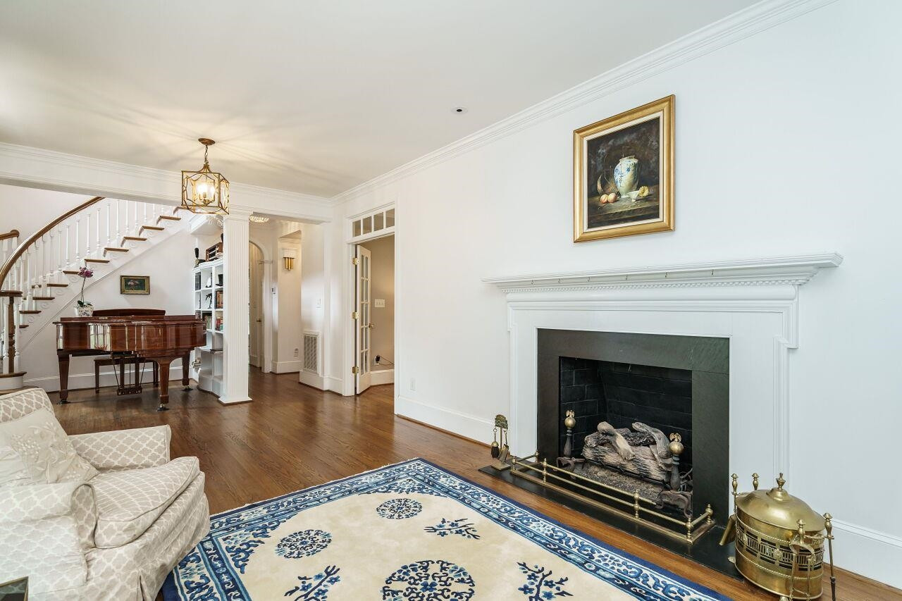 3201 Landor Road Raleigh, NC 27609 - Photo 8 of 41 Photo 8