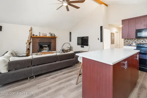 $334,000 | 162 Pin Oak Lane, Kunkletown, PA 18058