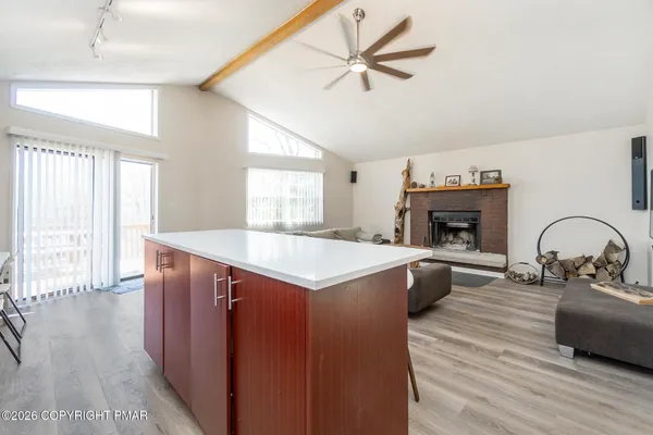 $334,000 | 162 Pin Oak Lane, Kunkletown, PA 18058