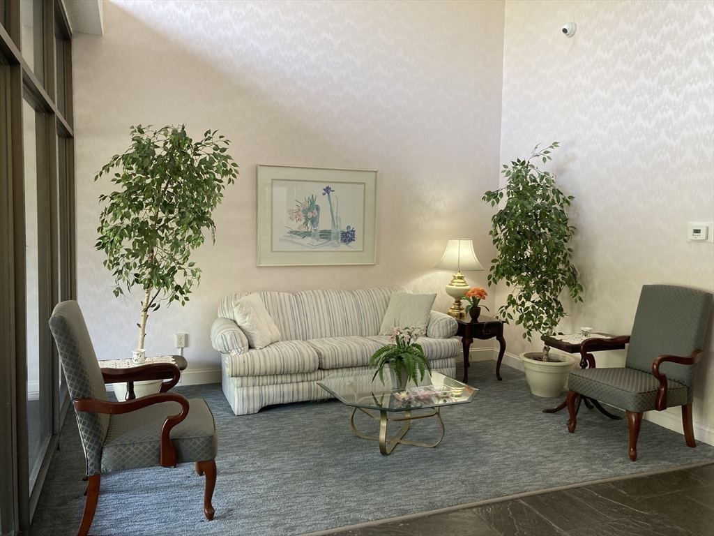 1 Summit Drive, Unit 57 Reading, MA 01867 - Photo 4 of 18