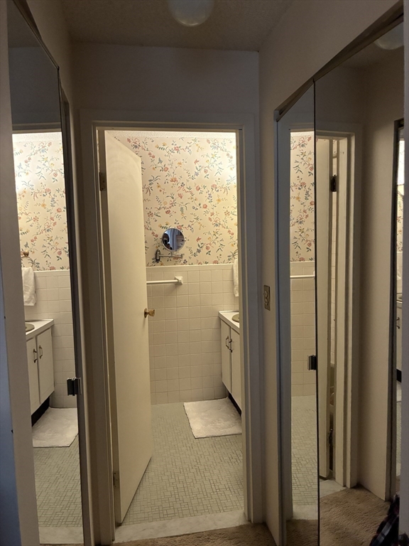 1 Summit Drive, Unit 57 Reading, MA 01867 - Photo 10 of 16