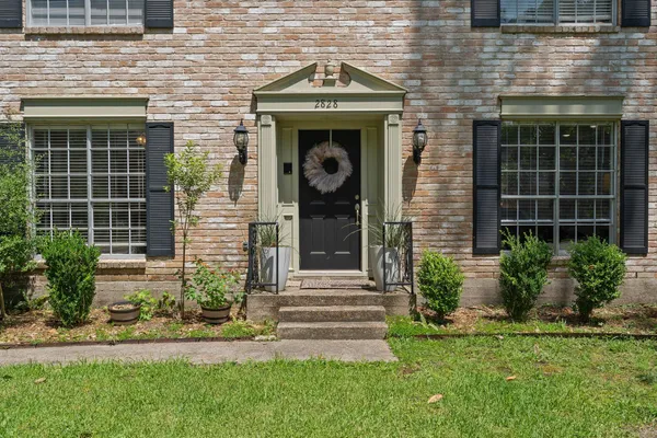 $3,200 | 2828 South Logrun Circle, The Woodlands, TX 77380