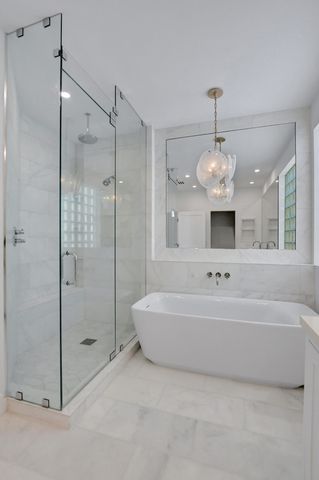 $875,000 | 6624 Northwest 24th Avenue, Boca Raton, FL 33496