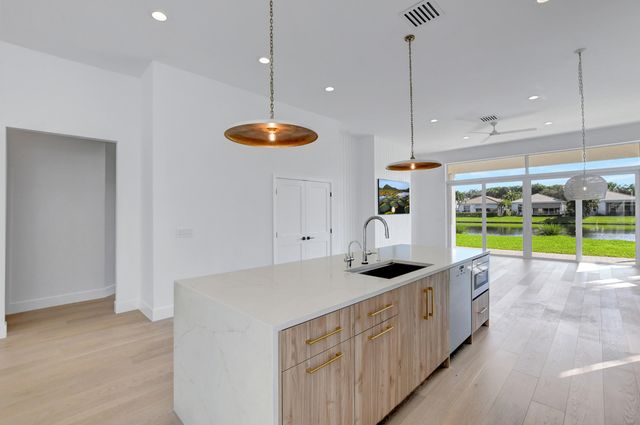 $875,000 | 6624 Northwest 24th Avenue, Boca Raton, FL 33496