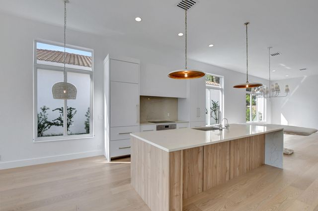 $875,000 | 6624 Northwest 24th Avenue, Boca Raton, FL 33496