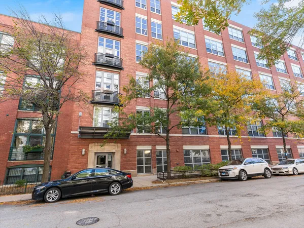 $450,000 | 1735 North Paulina Street, Unit 322, Chicago, IL 60622