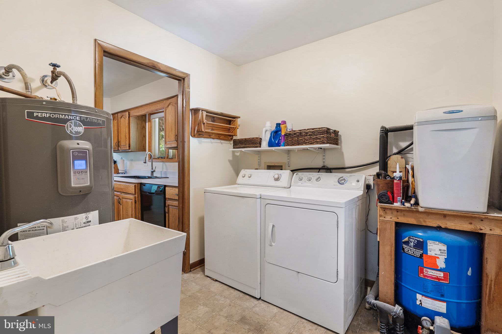 903 Colston Drive Falling Waters, WV 25419 - Photo 24 of 46