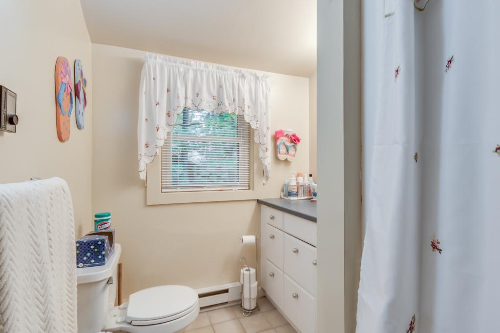 46 Aquila Road Raymond, ME 04071 - Photo 16 of 35 Photo