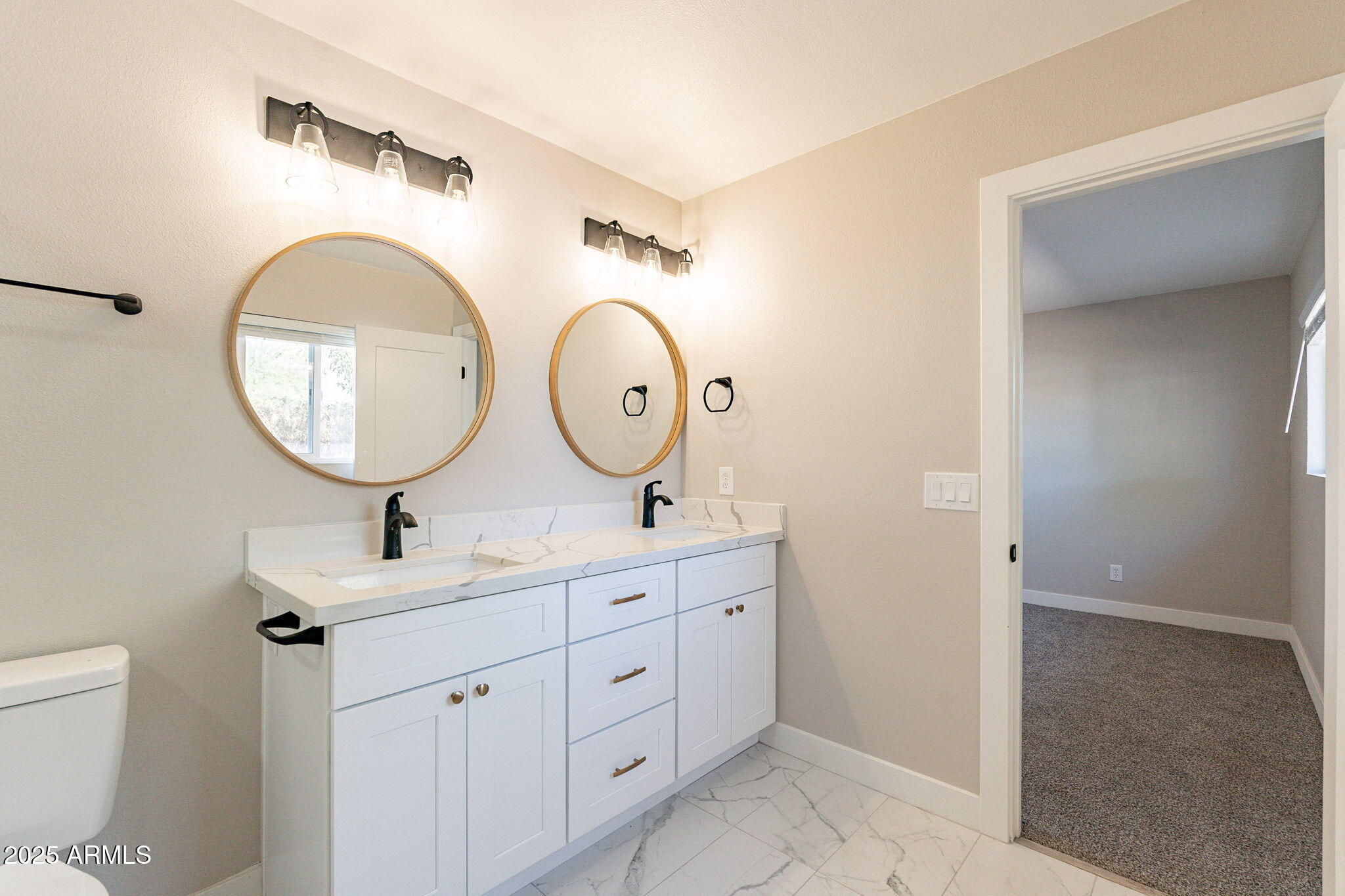 8202 East Piccadilly Road Scottsdale, AZ 85251 - Photo 29 of 35 Primary Bathroom