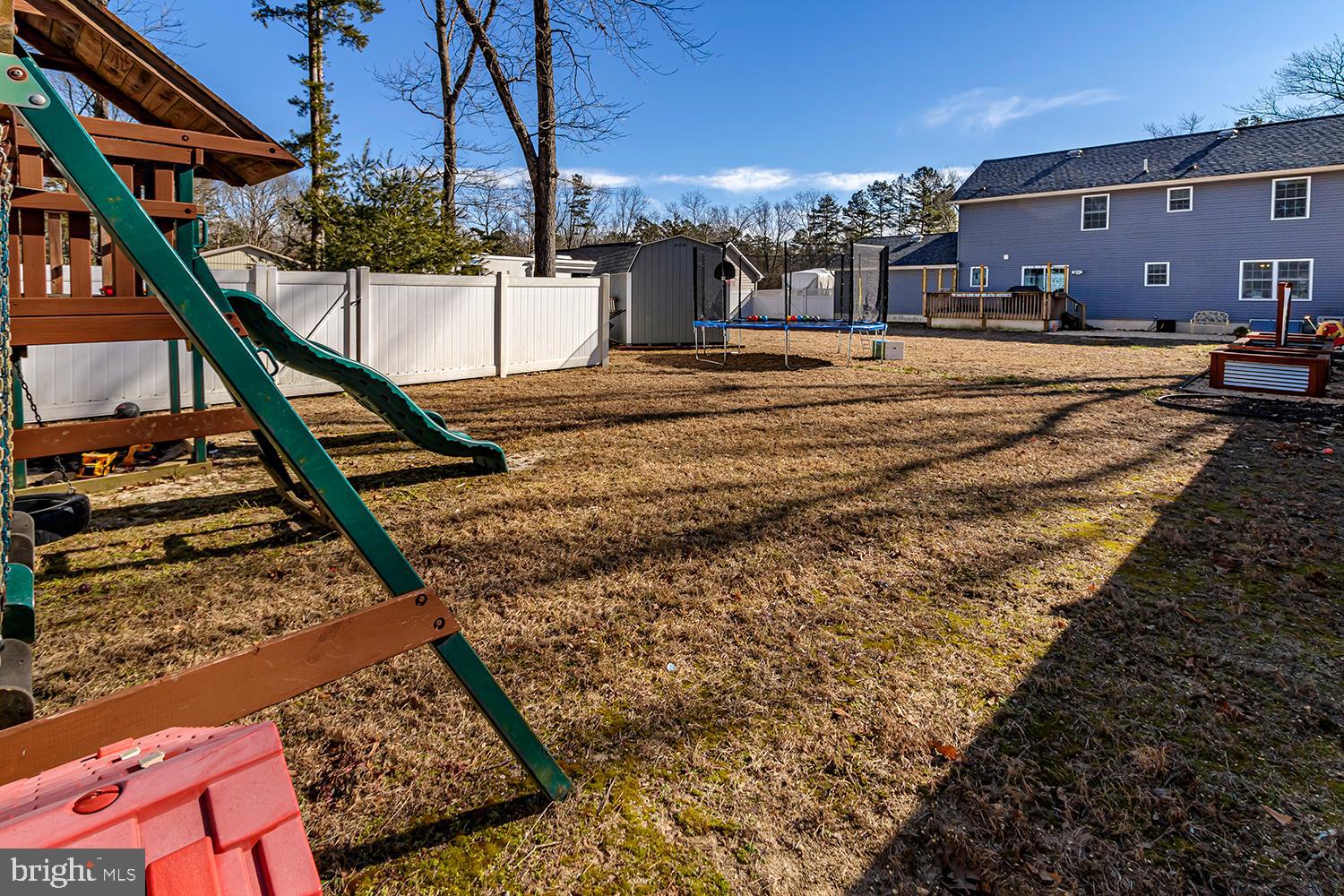 29 Avenue A Tabernacle, NJ 08088 - Photo 29 of 31 Vinyl privacy fencing, raised gardens