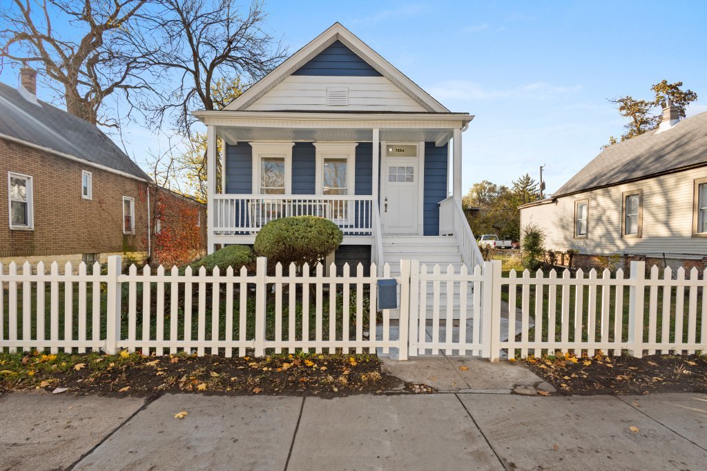 7034 South Wallace Street Chicago, IL 60621 - Photo 1 of 30 Gallery Image 1
