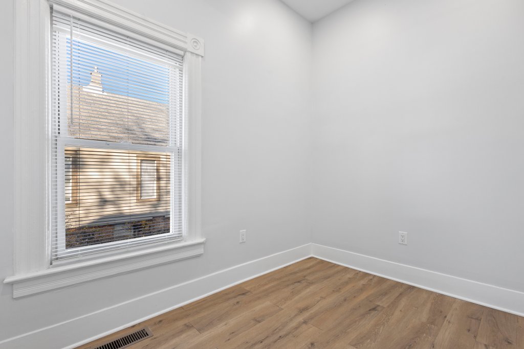 7034 South Wallace Street Chicago, IL 60621 - Photo 16 of 30 Gallery Image 16